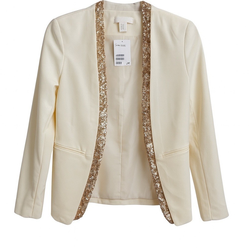 NWT! H&M Ivory Blazer with Gold Sequin Lapel – Size 2